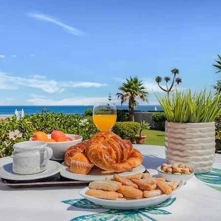 Adosada Con Jardin Y Piscina Con Acceso Al Mar - Dona Lola Sitio de Calahonda