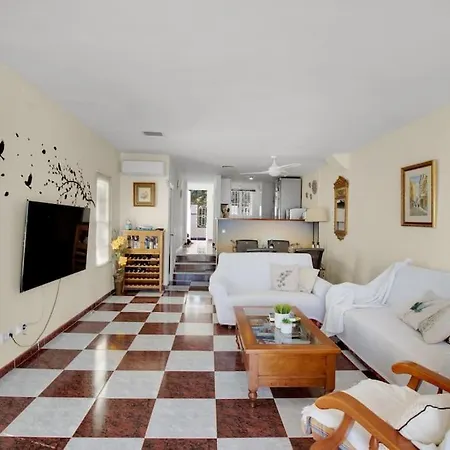 Nyaraló Adosada Con Jardin Y Piscina Con Acceso Al Mar - Dona Lola Sitio de Calahonda