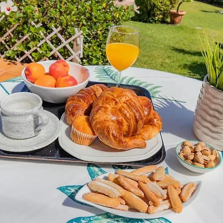 Adosada Con Jardin Y Piscina Con Acceso Al Mar - Dona Lola Holiday home Sitio de Calahonda