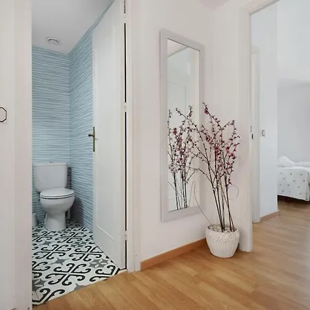 Adosada Con Jardin Y Piscina Con Acceso Al Mar - Dona Lola
