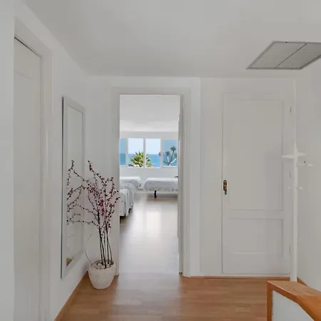 Adosada Con Jardin Y Piscina Con Acceso Al Mar - Dona Lola Holiday home *